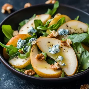 Pear Salad With Blue Cheese